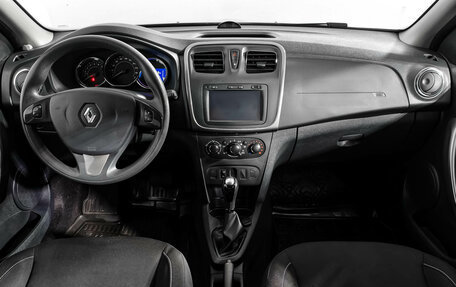 Renault Sandero II рестайлинг, 2016 год, 949 000 рублей, 14 фотография