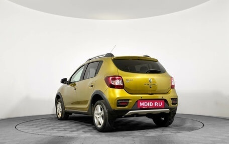Renault Sandero II рестайлинг, 2016 год, 949 000 рублей, 7 фотография