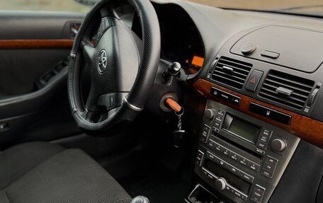 Toyota Avensis III рестайлинг, 2007 год, 900 000 рублей, 6 фотография