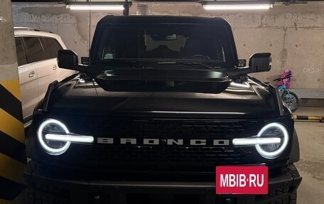 Ford Bronco, 2022 год, 8 500 000 рублей, 2 фотография