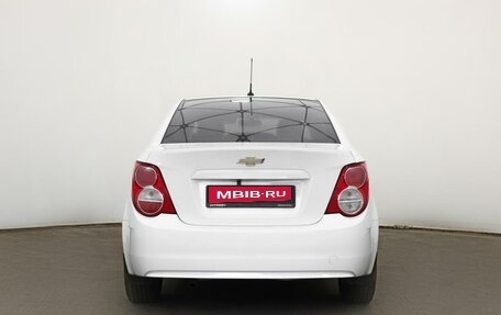 Chevrolet Aveo III, 2014 год, 787 000 рублей, 3 фотография