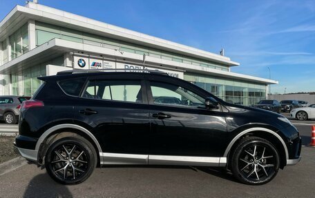 Toyota RAV4, 2017 год, 2 447 000 рублей, 4 фотография
