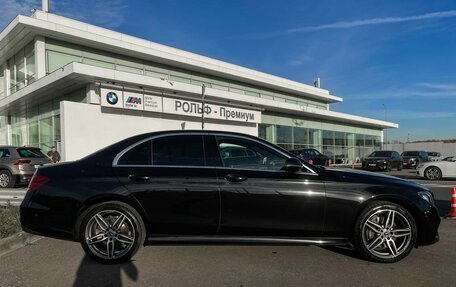 Mercedes-Benz E-Класс, 2018 год, 3 395 000 рублей, 4 фотография