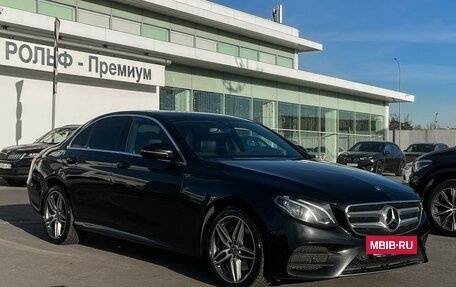 Mercedes-Benz E-Класс, 2018 год, 3 395 000 рублей, 3 фотография