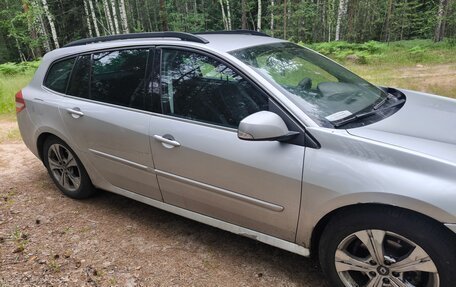 Renault Laguna III рестайлинг, 2008 год, 550 000 рублей, 7 фотография