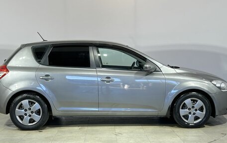 KIA cee'd I рестайлинг, 2010 год, 700 000 рублей, 5 фотография
