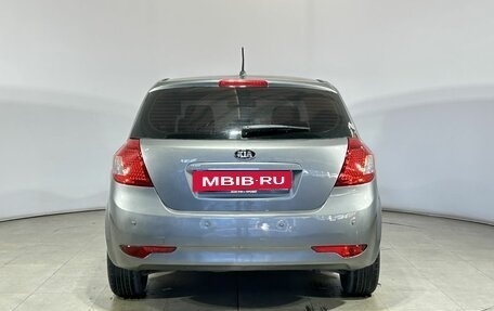 KIA cee'd I рестайлинг, 2010 год, 700 000 рублей, 8 фотография