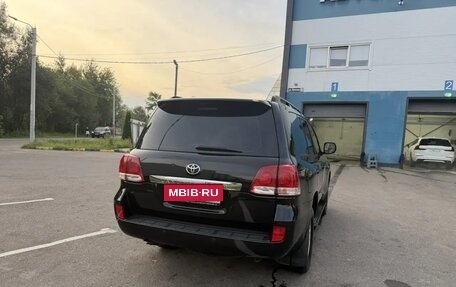 Toyota Land Cruiser 200, 2008 год, 3 100 000 рублей, 6 фотография