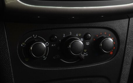 Renault Logan II, 2020 год, 1 499 000 рублей, 14 фотография