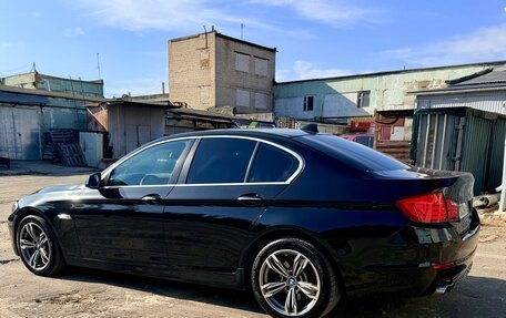 BMW 5 серия, 2010 год, 1 600 000 рублей, 3 фотография