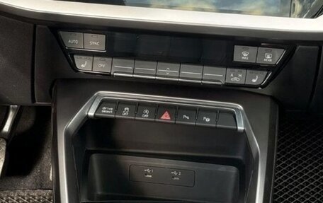 Audi A3, 2022 год, 2 260 000 рублей, 12 фотография
