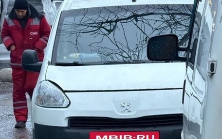 Peugeot Partner II рестайлинг 2, 2013 год, 440 000 рублей, 6 фотография