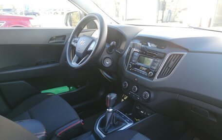 Hyundai Creta I рестайлинг, 2018 год, 2 000 000 рублей, 2 фотография