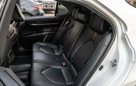 Toyota Camry, 2019 год, 2 970 000 рублей, 9 фотография
