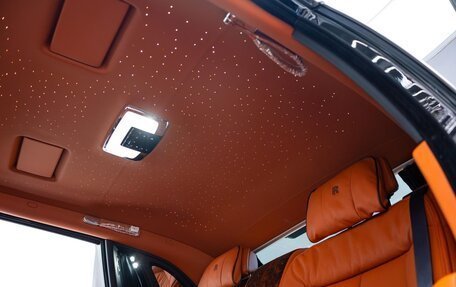 Rolls-Royce Phantom VIII, 2023 год, 48 000 000 рублей, 26 фотография