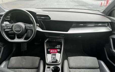 Audi A3, 2023 год, 1 640 000 рублей, 9 фотография