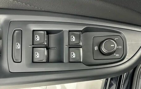 Volkswagen Passat B8 рестайлинг, 2023 год, 1 898 020 рублей, 11 фотография