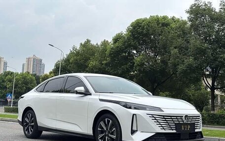 Changan Eado, 2024 год, 2 000 000 рублей, 3 фотография