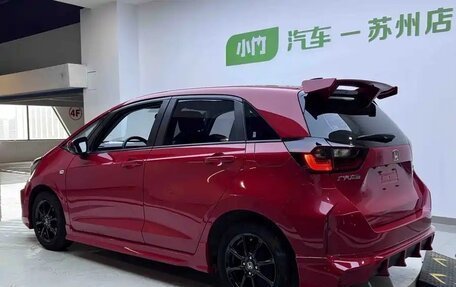 Honda Fit, 2022 год, 1 050 333 рублей, 4 фотография