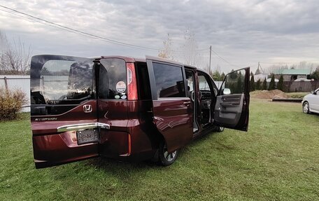Honda Stepwgn IV рестайлинг, 2015 год, 2 050 000 рублей, 6 фотография