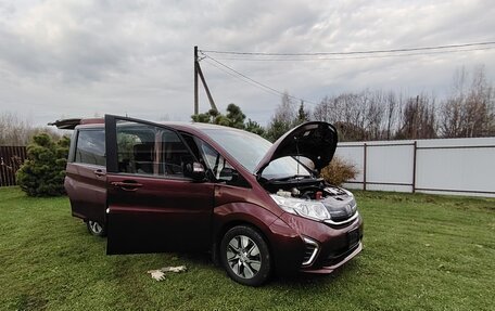 Honda Stepwgn IV рестайлинг, 2015 год, 2 050 000 рублей, 11 фотография