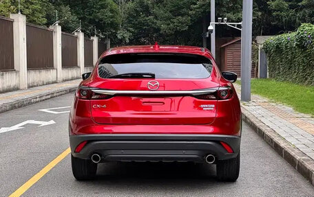 Mazda CX-4, 2022 год, 1 500 076 рублей, 5 фотография
