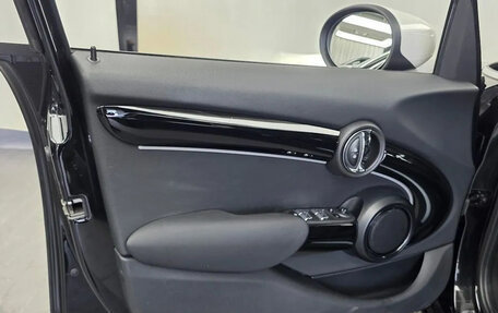 MINI Hatch, 2022 год, 1 690 000 рублей, 13 фотография