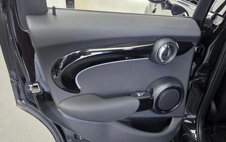 MINI Hatch, 2022 год, 1 690 000 рублей, 14 фотография