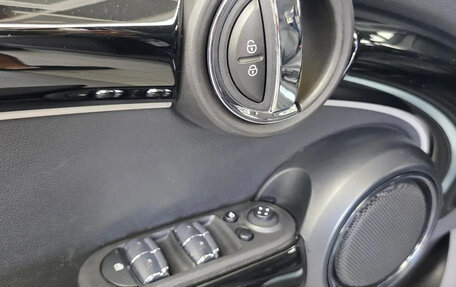 MINI Hatch, 2022 год, 1 690 000 рублей, 28 фотография