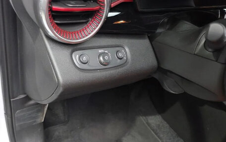 Chevrolet Trax, 2023 год, 1 347 000 рублей, 16 фотография
