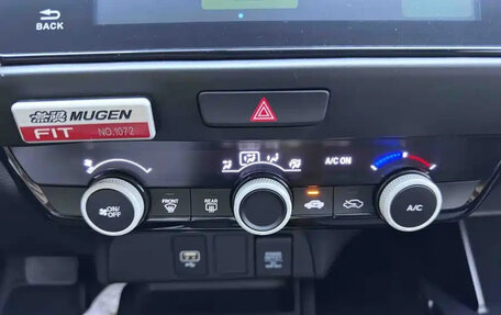 Honda Fit, 2023 год, 790 888 рублей, 14 фотография