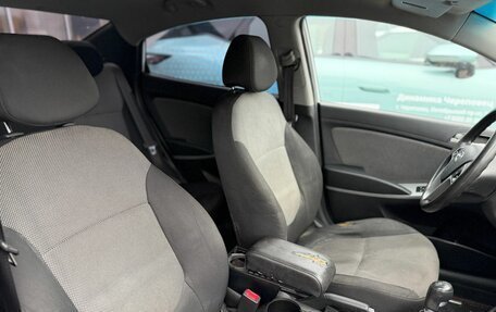 Hyundai Solaris II рестайлинг, 2013 год, 682 000 рублей, 15 фотография