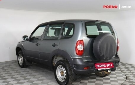 Chevrolet Niva I рестайлинг, 2018 год, 710 000 рублей, 6 фотография