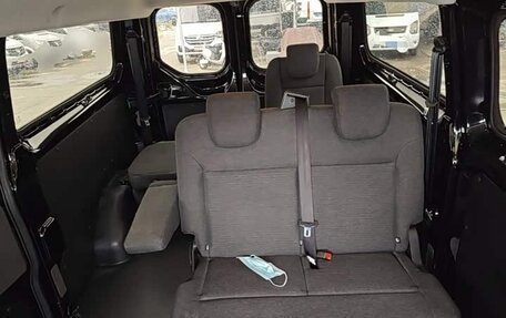 Ford Tourneo Custom I рестайлинг, 2023 год, 3 890 000 рублей, 16 фотография