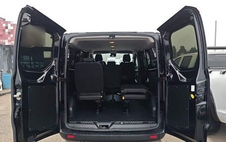 Ford Tourneo Custom I рестайлинг, 2023 год, 3 890 000 рублей, 24 фотография