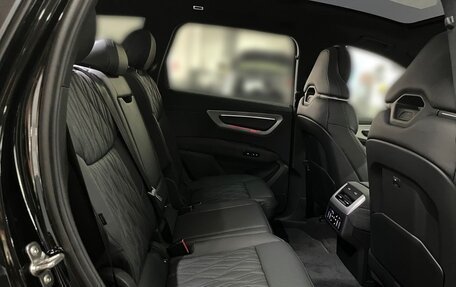 Audi Q7, 2026 год, 13 740 000 рублей, 11 фотография