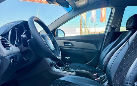 Chevrolet Cruze II, 2011 год, 679 990 рублей, 8 фотография