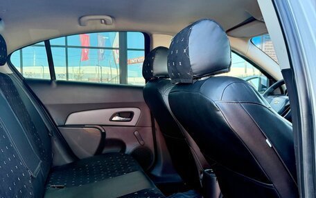 Chevrolet Cruze II, 2011 год, 679 990 рублей, 15 фотография
