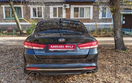 KIA Optima IV рестайлинг, 2017 год, 1 650 000 рублей, 4 фотография