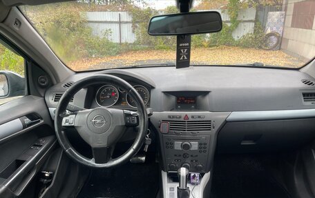 Opel Astra H, 2004 год, 370 000 рублей, 4 фотография