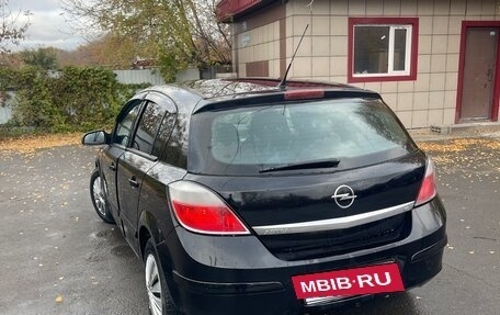 Opel Astra H, 2004 год, 370 000 рублей, 2 фотография