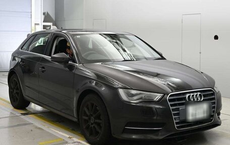Audi A3, 2015 год, 920 008 рублей, 3 фотография