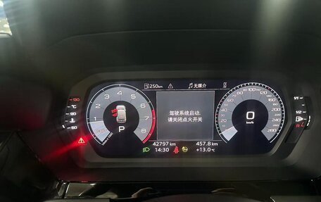 Audi A3, 2024 год, 2 100 000 рублей, 6 фотография