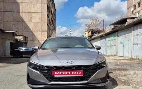 Hyundai Elantra, 2021 год, 1 888 000 рублей, 11 фотография