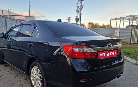 Toyota Camry, 2011 год, 1 560 000 рублей, 6 фотография