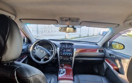 Toyota Camry, 2011 год, 1 560 000 рублей, 10 фотография