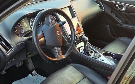 Infiniti Q50 I рестайлинг, 2017 год, 2 000 000 рублей, 8 фотография