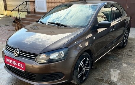 Volkswagen Polo VI (EU Market), 2014 год, 850 000 рублей, 3 фотография
