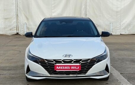 Hyundai Elantra, 2022 год, 1 439 000 рублей, 2 фотография