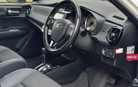 Toyota Corolla, 2022 год, 1 350 000 рублей, 13 фотография